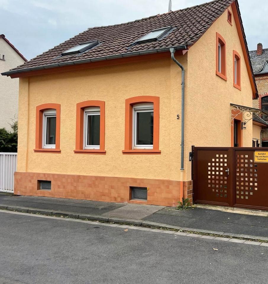 Thumbnail-Renoviertes Einfamilienhaus direkt am Kurpark mit Einbauküche