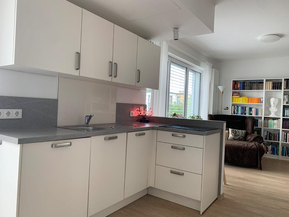 Thumbnail-Möblierte 1-Zimmer-Wohnung; Dachterrasse in Göttingen Geismar
