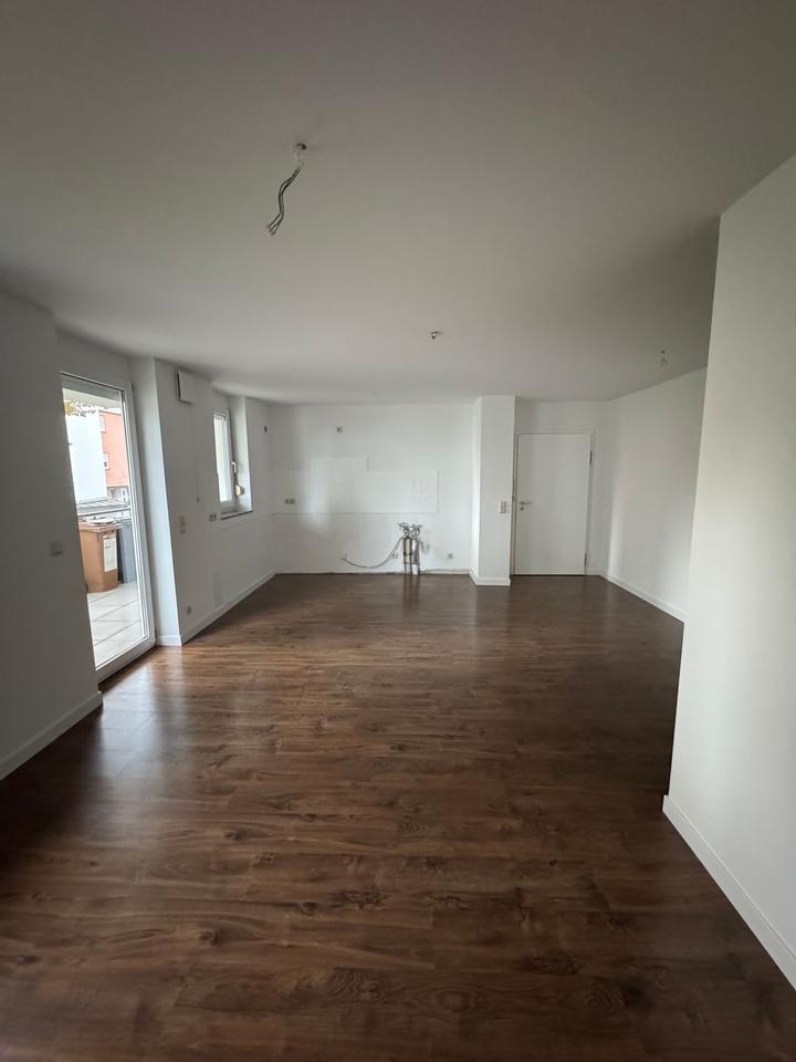 Thumbnail-Moderne Erdgeschosswohnung mit Balkon in Schorndorf