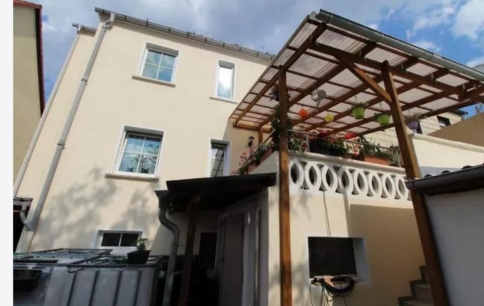 Thumbnail-Mehrfamilienhaus mit 3 Einheiten