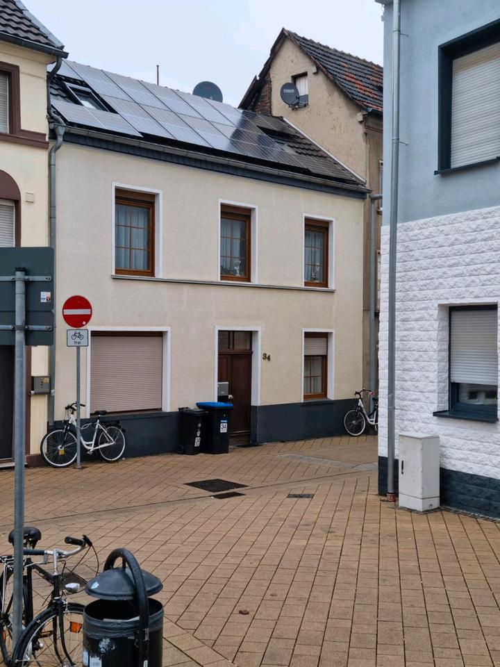 Thumbnail-Hallo, ich verkaufe ein komplett renoviertes Haus.