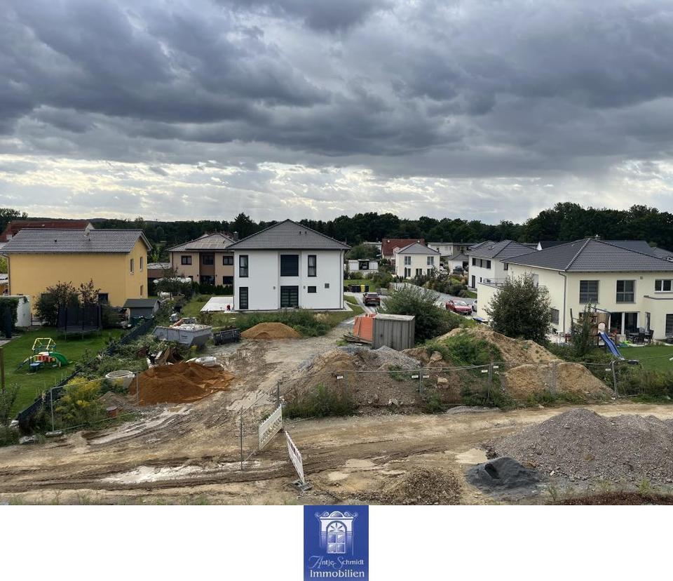 Thumbnail-Individuell Wohnen im Erstbezug! Großes Wohnzimmer, schöner Balkon, modernes Bad!