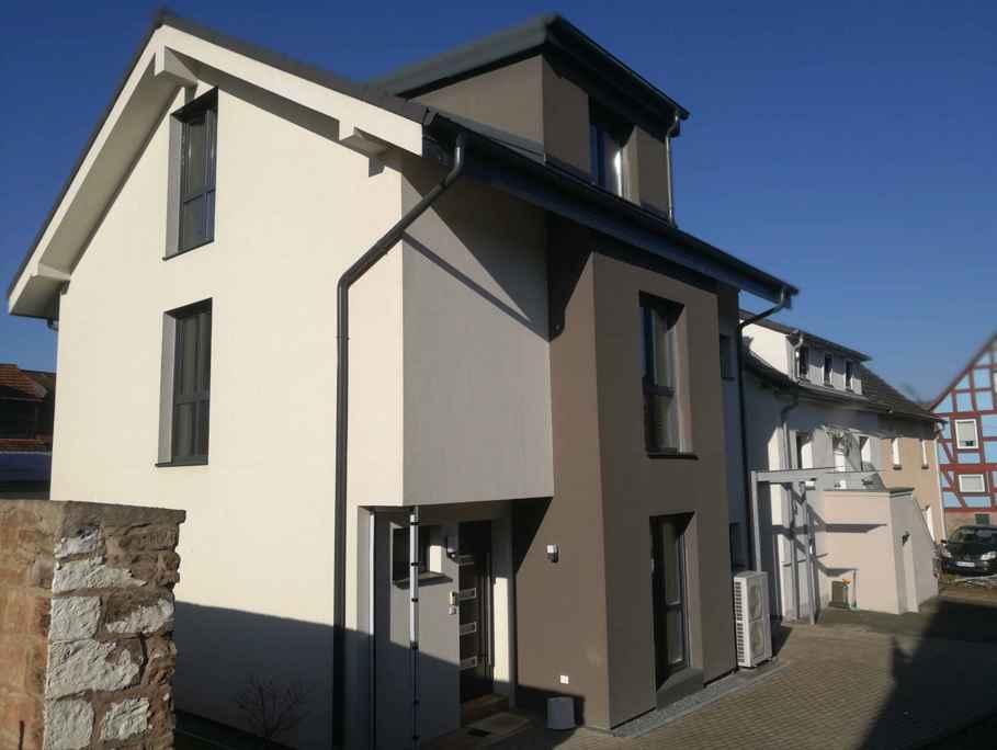 Thumbnail-EFH, A+ Energiesparhaus (neu) mit Garten - Tel.0160.7980376