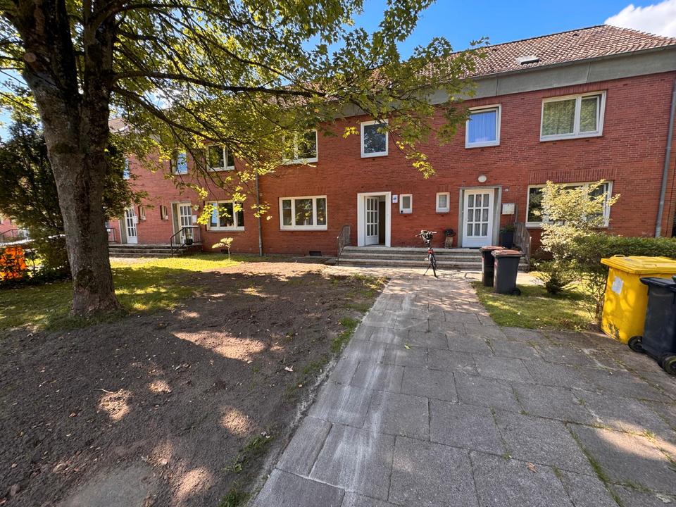 Thumbnail-Reihenhaus, RENOVIERT, 5 ZKB mit Terrasse und Garten