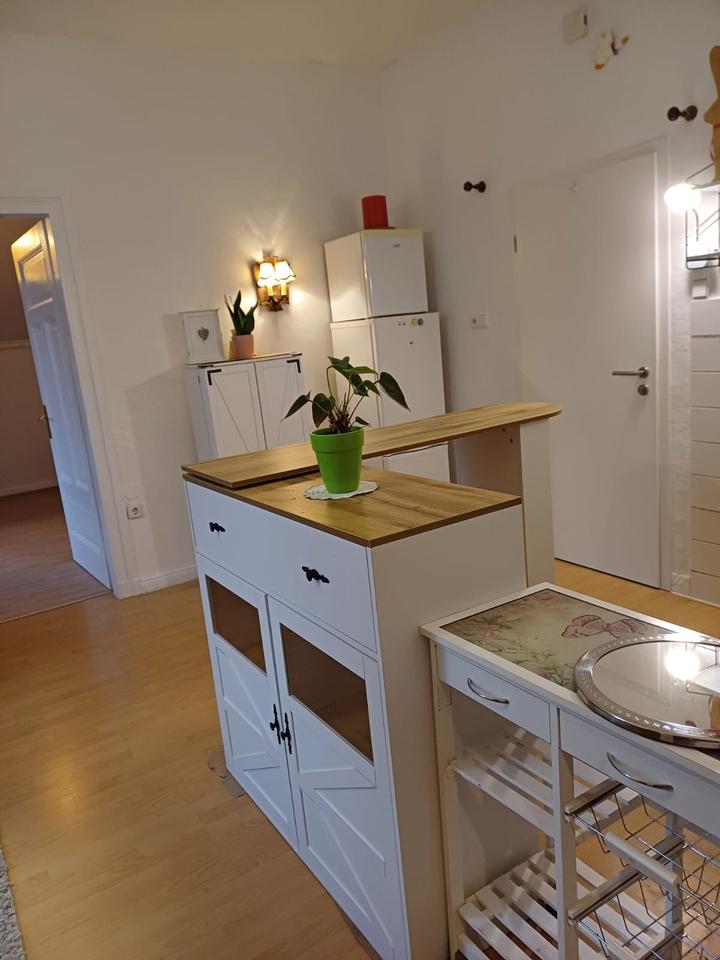 Thumbnail-Uninahes Mieten auf Zeit für Studenten , Dozenten, Unimitarbeiter