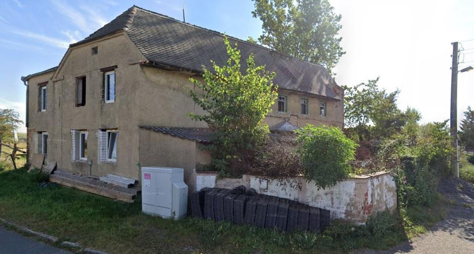 Thumbnail-Haus im Dornröschenschlaf.