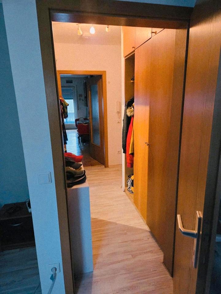 Thumbnail-2 Zi WHG im 1. OG mit Balkon und TG-Stellplatz zu verkaufen