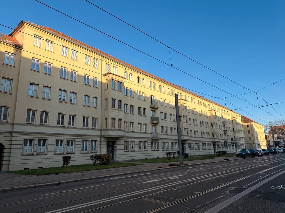 Thumbnail-Wunderschöne 2-Zimmer-Wohnung in Stadtfeld Ost mit Einbauküche