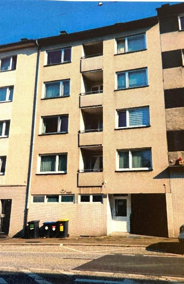 Thumbnail-Viel Platz auf 142m² 5-Zimmer-Wohnung mit Terrasse & Balkon in Wuppertal WG-geeignet