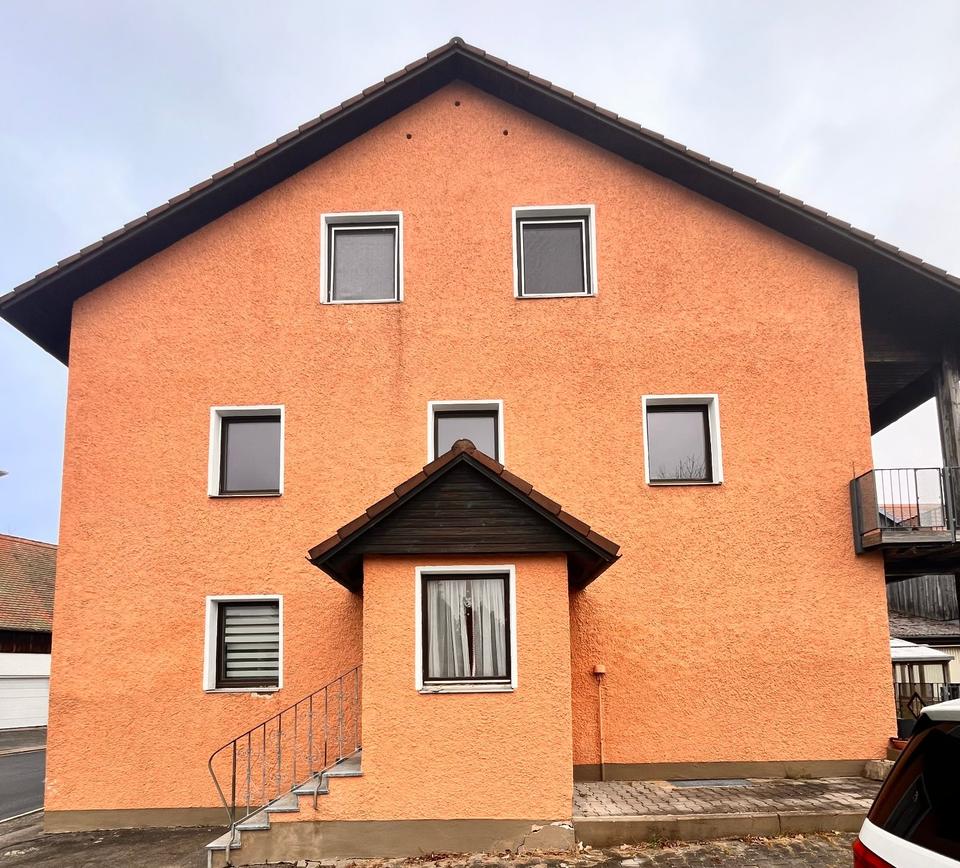 Thumbnail-Zweifamilien-Haus