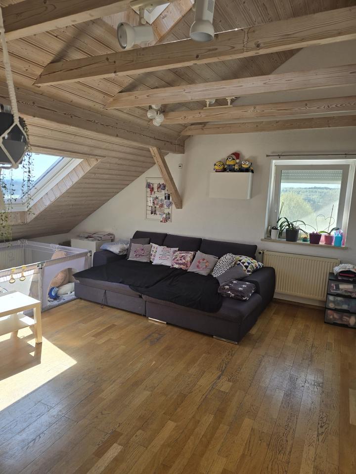 Thumbnail-Tolle helle Dachgeschosswohnung in energetisch sanierten Objekt