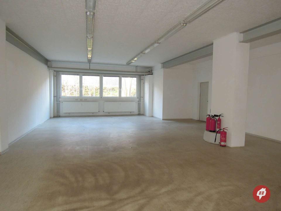 Thumbnail-Werkstatt mit Rampe in Kronsburg Wellsee