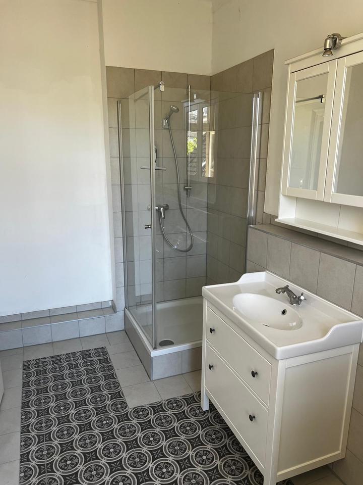 Thumbnail-Tolle Altbauwohnung im Kerzen von Krefeld Schwertstraße 2