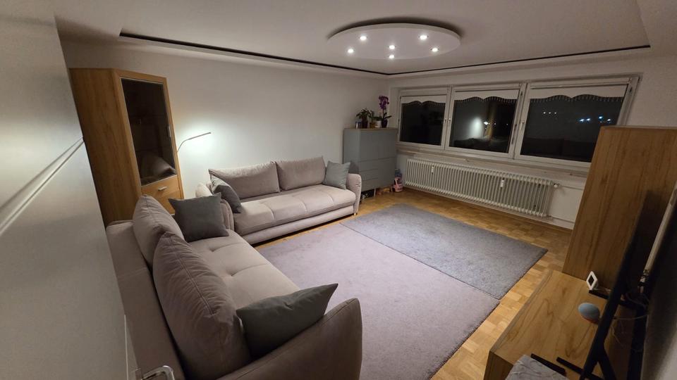 Thumbnail-Von Privat 3-ZimmerWohnung im 5.OG mit Südbalkon Unterschleißheim