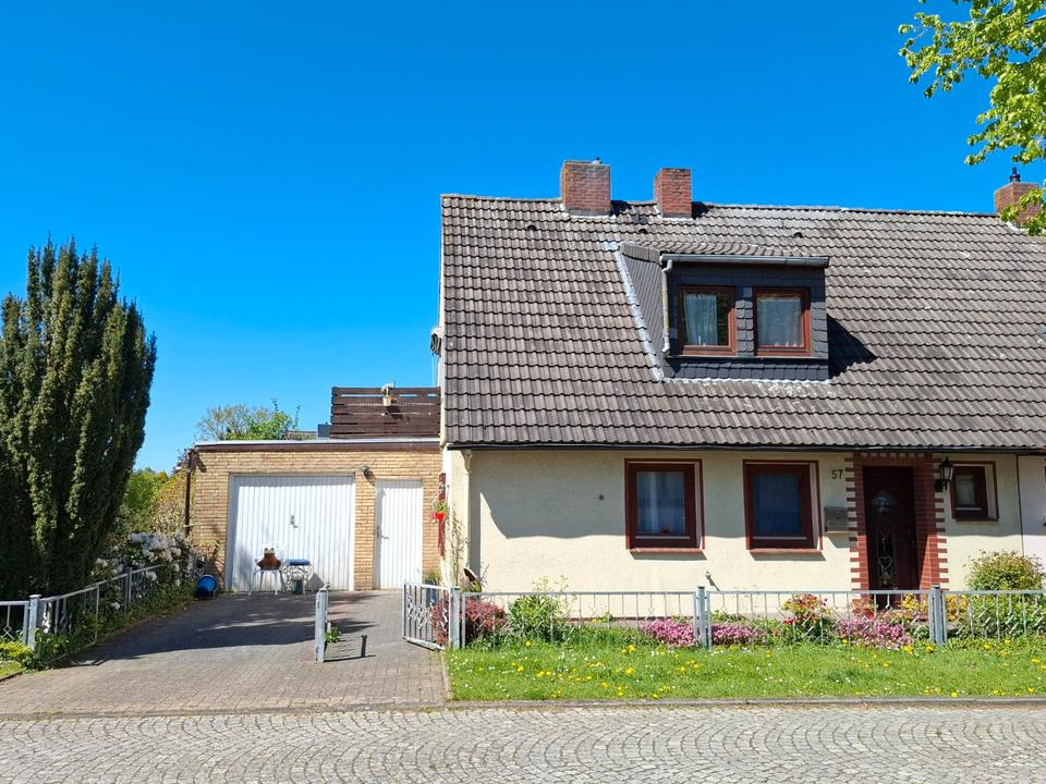 Thumbnail-Doppelhaushälfte in Nordenham -renovierungsbedürftig-
