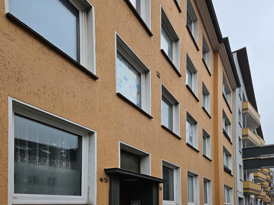 Thumbnail-Schöne 2-Zimmer-Wohnung mit Balkon in Geestemünde - 62 m²