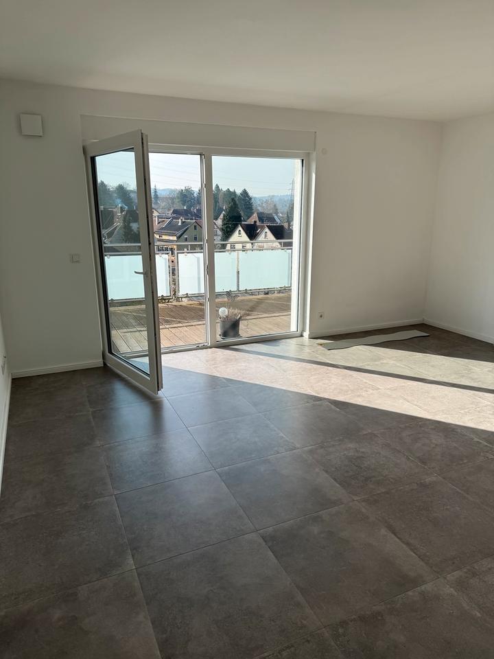 Thumbnail-Moderne 2 ZKB mit Balkon in Schiffweiler