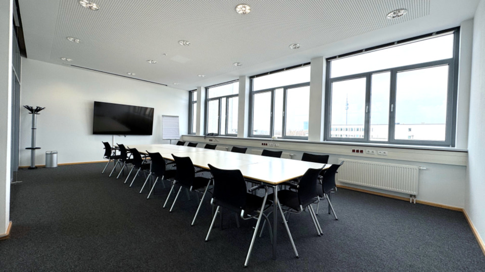 Thumbnail-Büro- und Werkstattflächen im Zentrum für Produktionstechnologie auf PHOENIX West