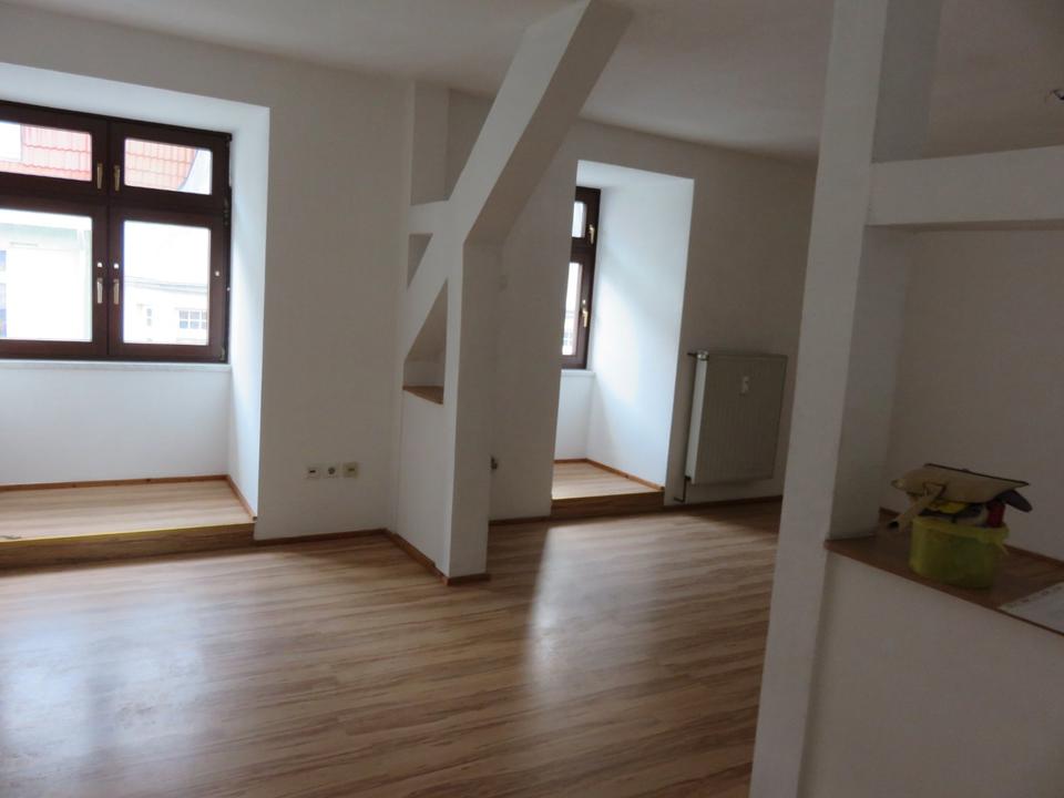 Thumbnail-Schöne sanierte und bezugsfertige Maisonettewohnung