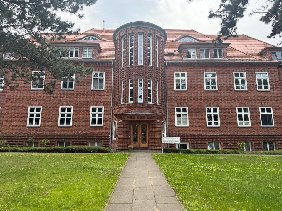 Thumbnail-Sehr schöne Wohnung am Lankower See zu vermieten