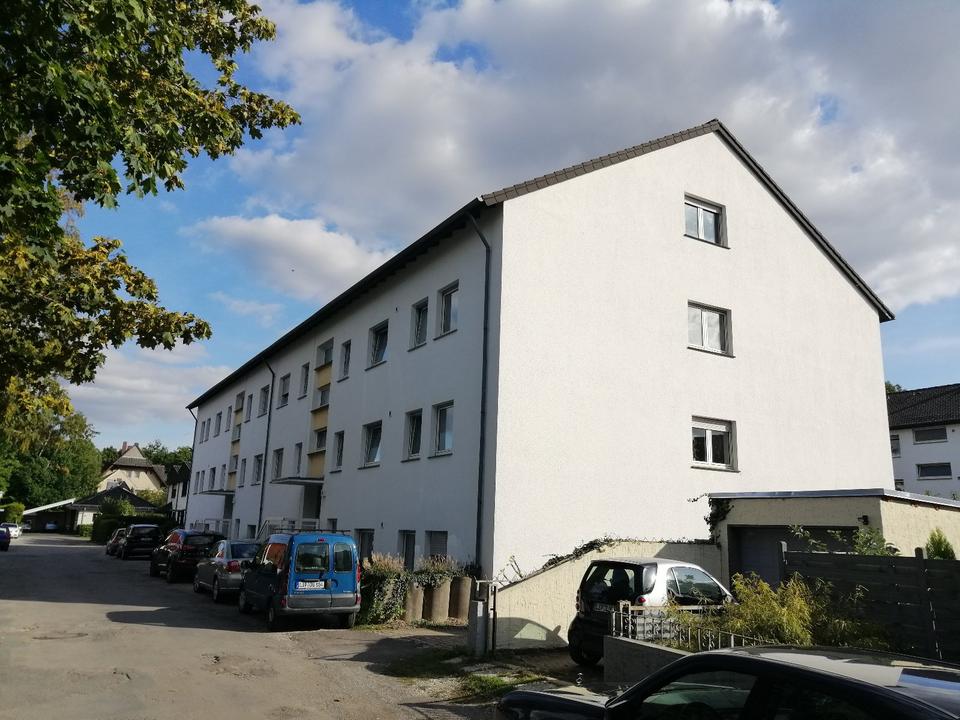 Thumbnail-Schöne und ruhige 3-Zimmerwohnung im DG in Lage-Lippe