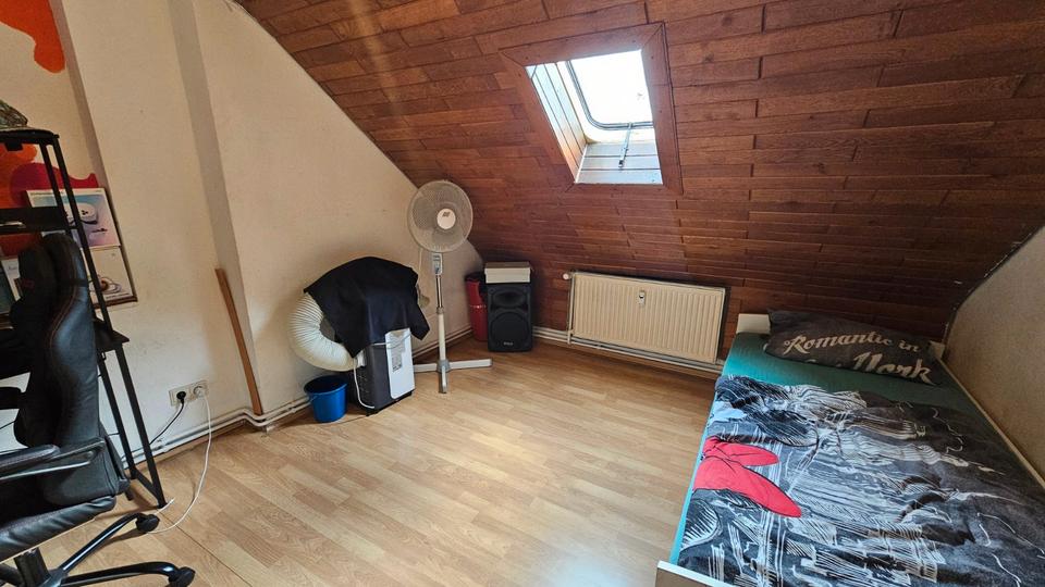 Thumbnail-3-Zimmer-Wohnung im Dachgeschoss mit Garage in Mainz-Kostheim