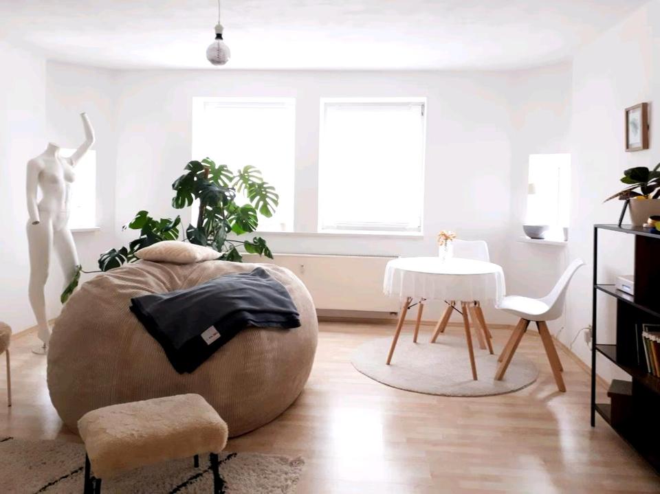 Thumbnail-Mietwohnung mit Einbauküche am Englischen Garten