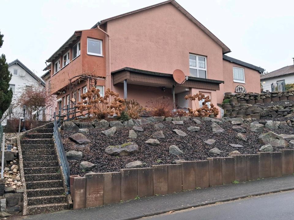 Thumbnail-Einfamilienhaus in MückeNieder-Ohmen