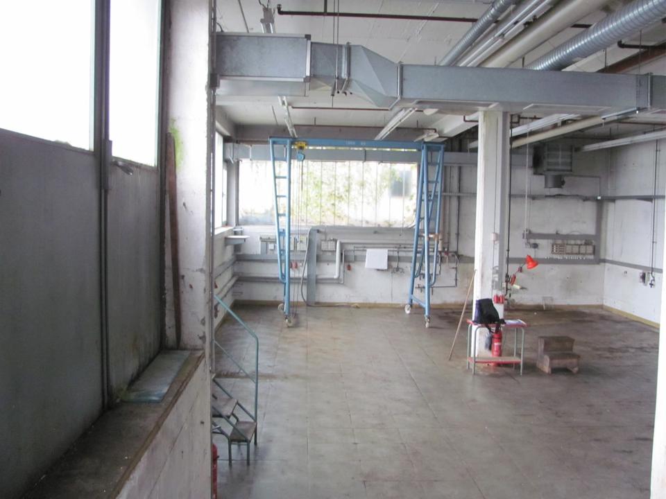 Thumbnail-Produktionshalle 154 qm in 70435 Stuttgart - Zuffenhausen