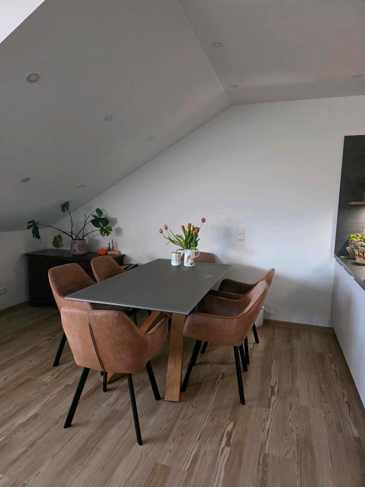 Thumbnail-Nachmieter helle 3 Zimmer DG Wohnung FürstensteinHinterberg