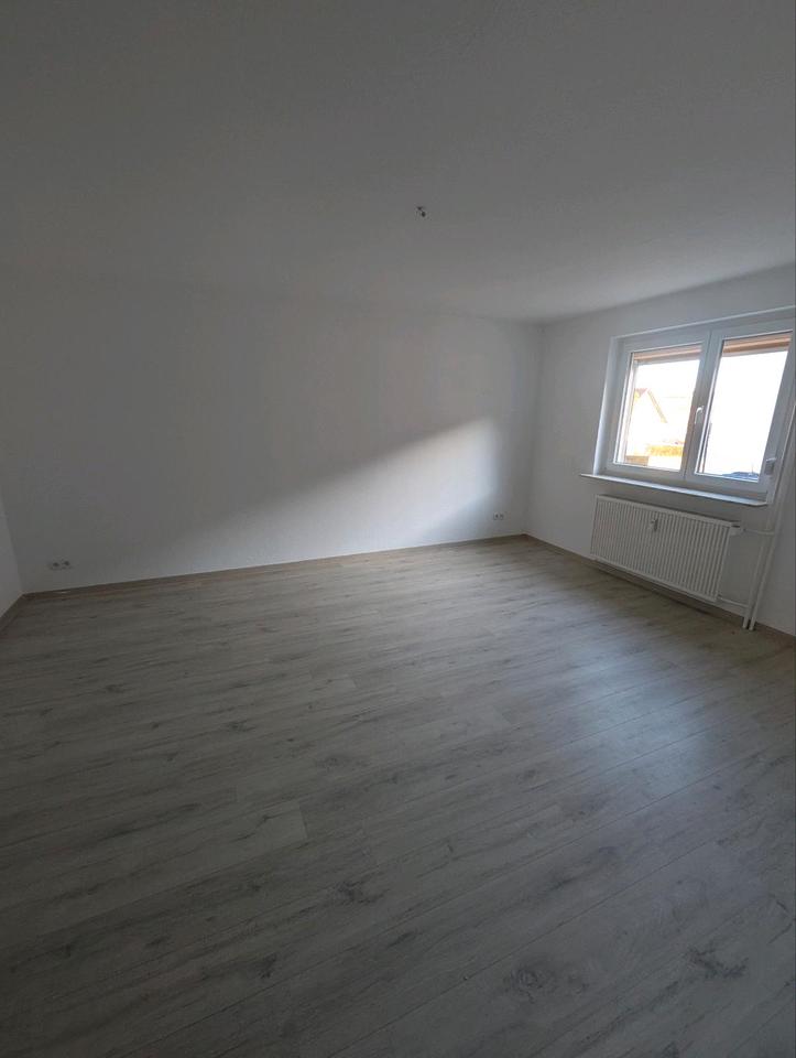 Thumbnail-Schöne ruhige 3-Raumwohnung