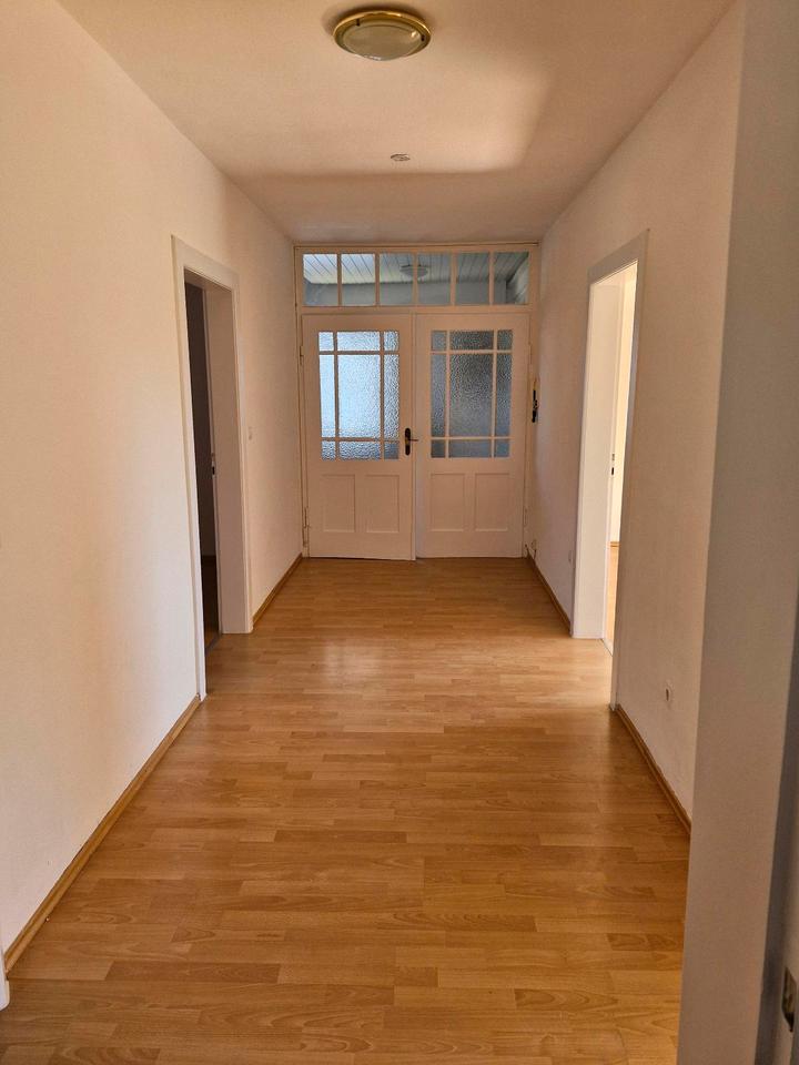 Thumbnail-Mietwohnung ca. 98 qm Garten Balkon 4 Zimmer Clus Minden-Meißen