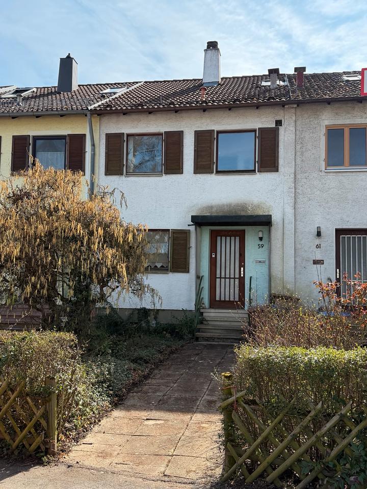 Thumbnail-Reihenhaus in Ostfildern-Parksiedlung nahe U-Bahn Versteigerung