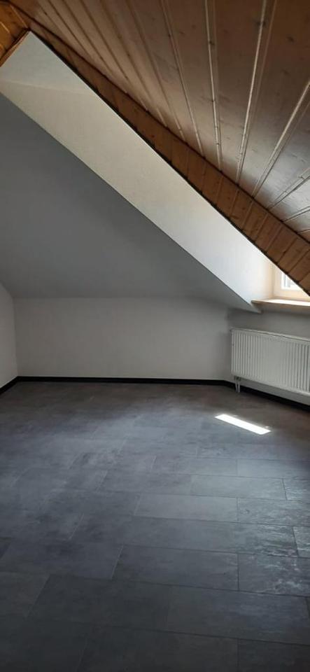 Thumbnail-3ZKB Wohnung Dachgeschoss MFH Neunkirchen Wellesweiler renoviert