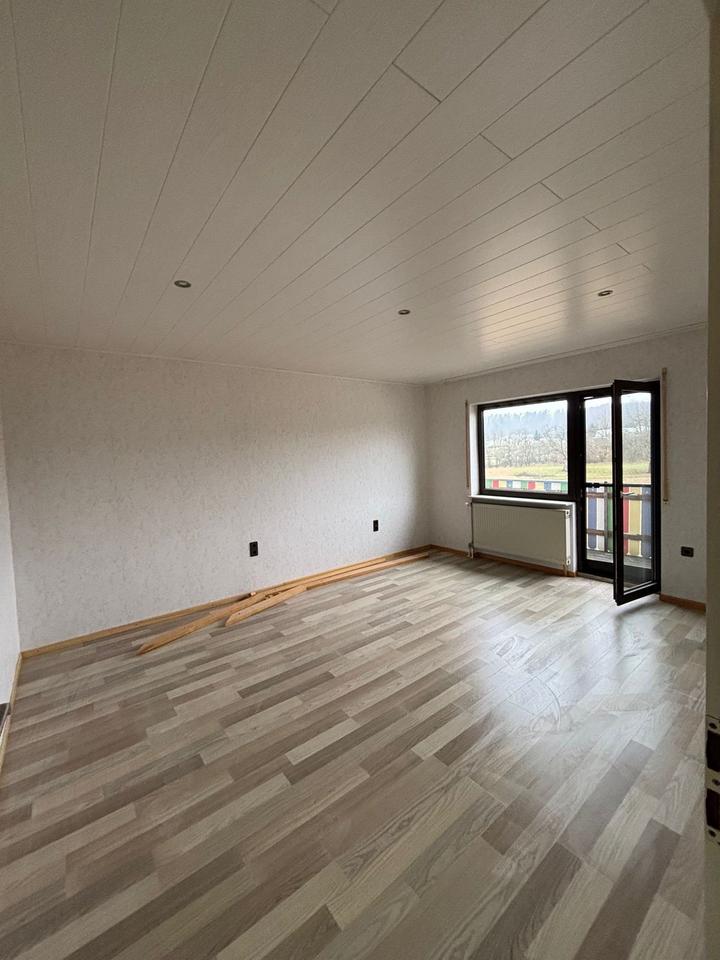 Thumbnail-Zum vermieten ist eine Vierzimmerwohnung in Gobelnrod