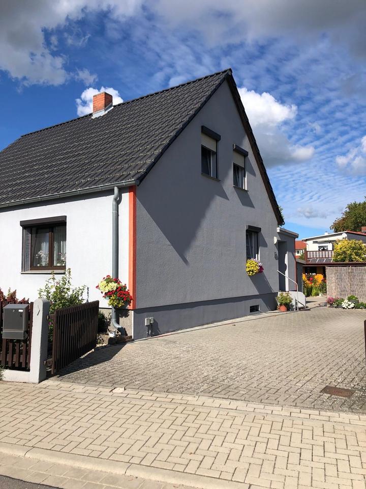 Thumbnail-Doppelhaushälfte zur Miete in Salzwedel Haus m. Garten Stellplatz