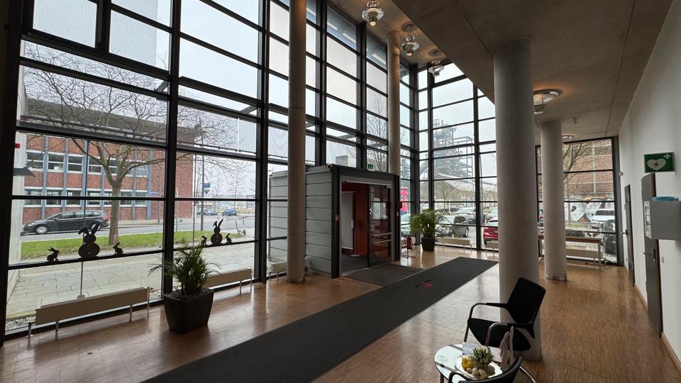 Thumbnail-Moderne Labor- & Büroflächen für Mikro- und Nanotechnologien auf PHOENIX West