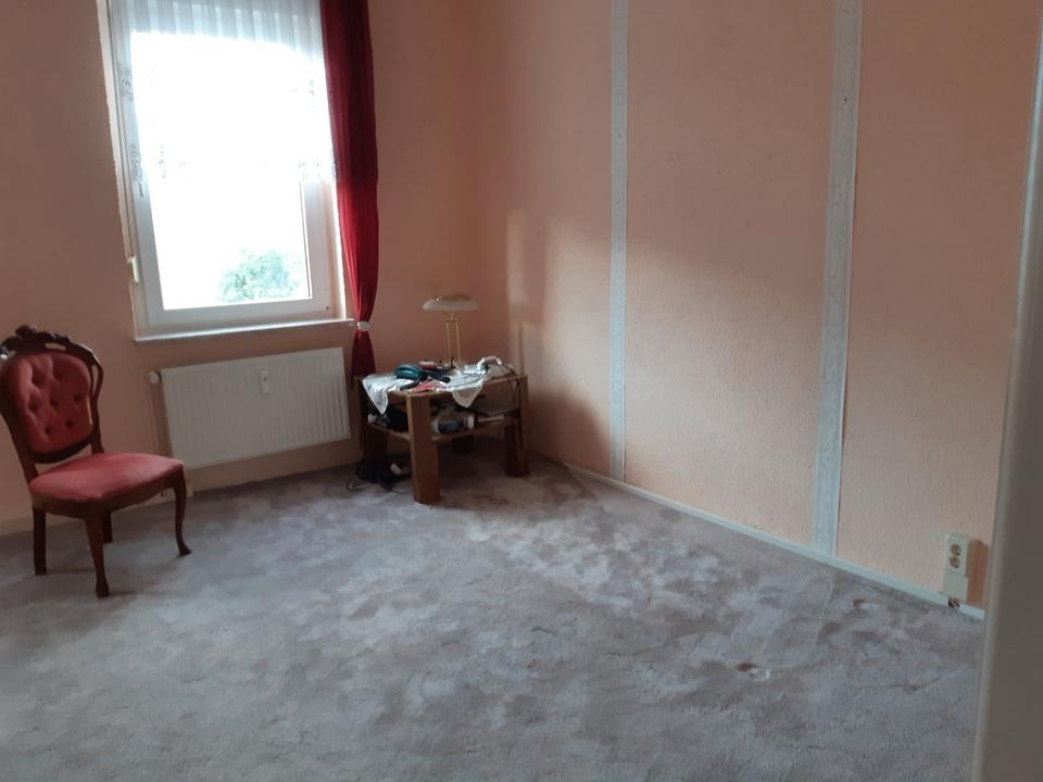 Thumbnail-Kleine Wohnung im 1. OG in NienburgSaale