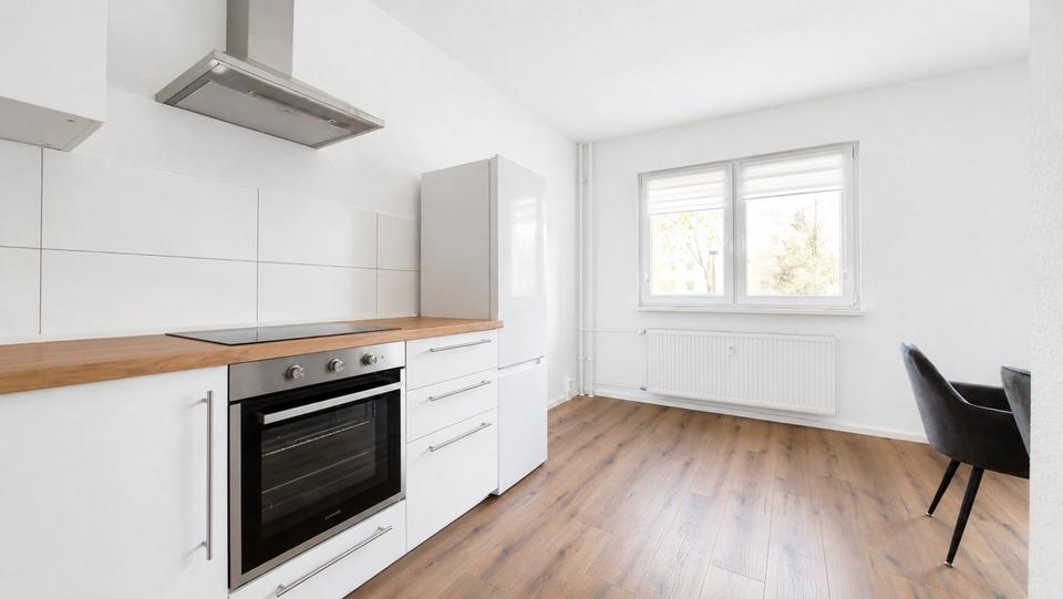 Thumbnail-Helle, frisch renovierte 3-Zimmer-Wohnung mit EBK & Balkon