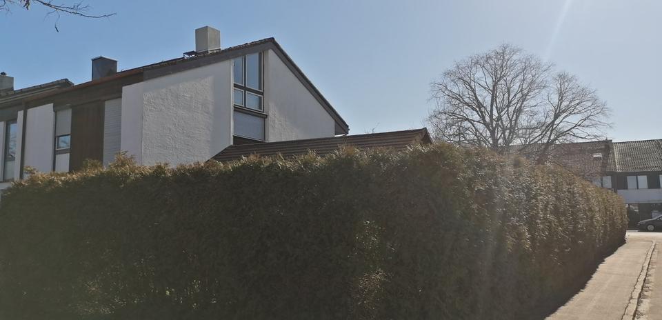 Thumbnail-Provisionsfrei: Schönes Reiheneckhaus südl München (Erbpacht)