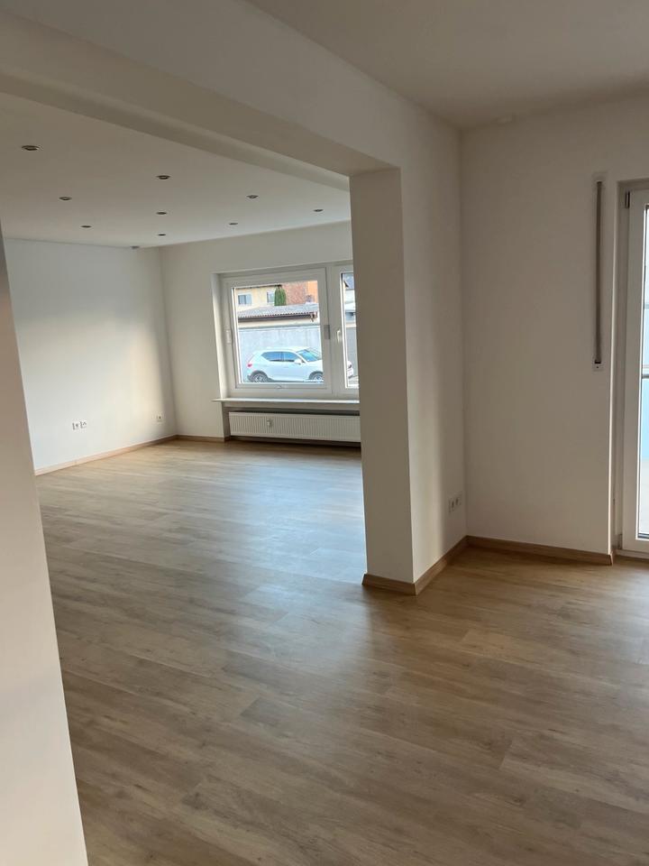 Thumbnail-Erstbezug nach Sanierung : EG-Wohnung mit Garten