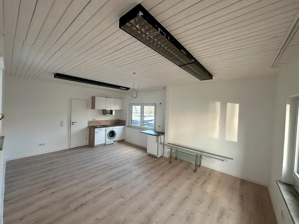 Thumbnail-Moderne 1-Zimmer Wohnung in Ahlbach