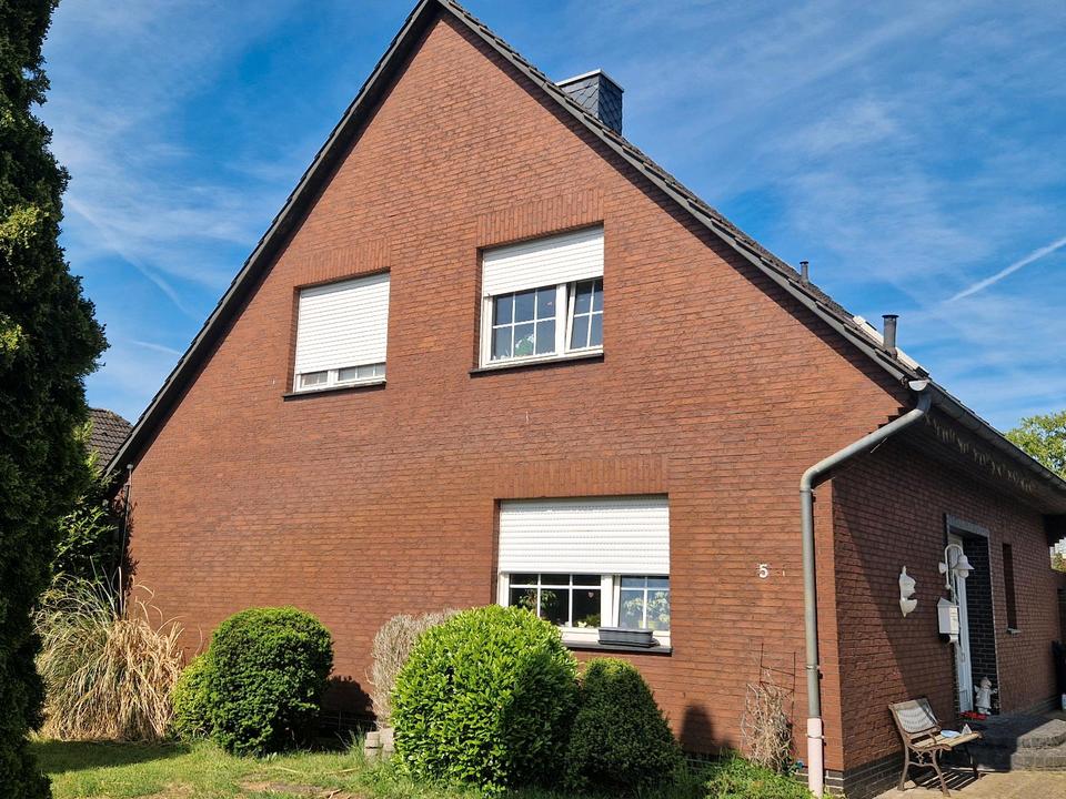 Thumbnail-Einfamilienhaus in Wetschen zu verkaufen