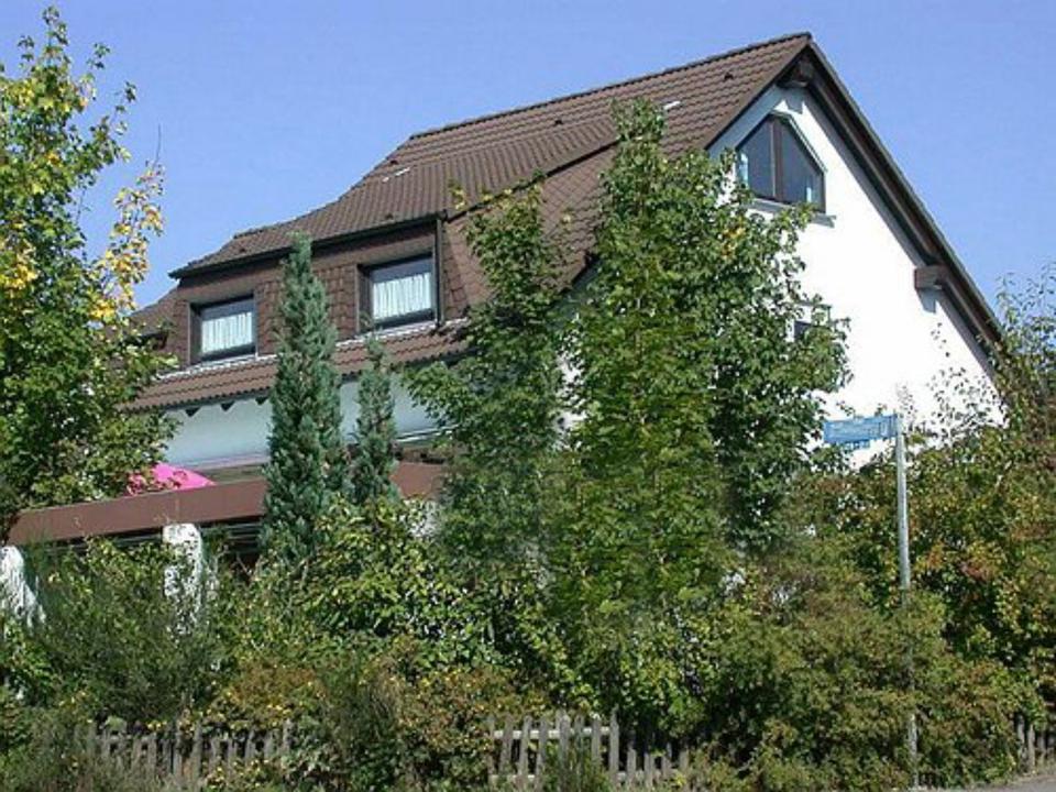Thumbnail-Einfamilienhaus mit Einliegerwohnung (Büro)
