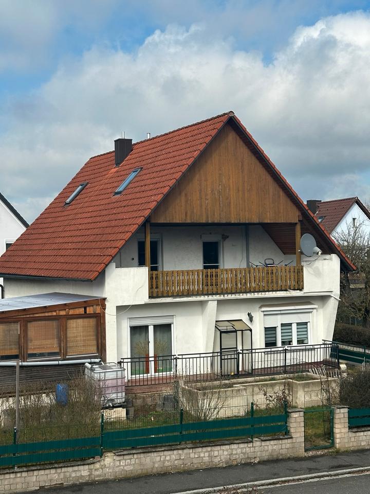 Thumbnail-Großzügiges EFH mit Pool, 2 Garagen & 731 m² Grundstück