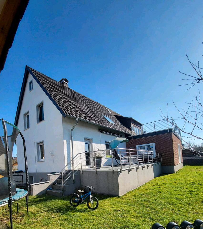 Thumbnail-Einfamilienhaus mit separater Erdgeschosswohnung