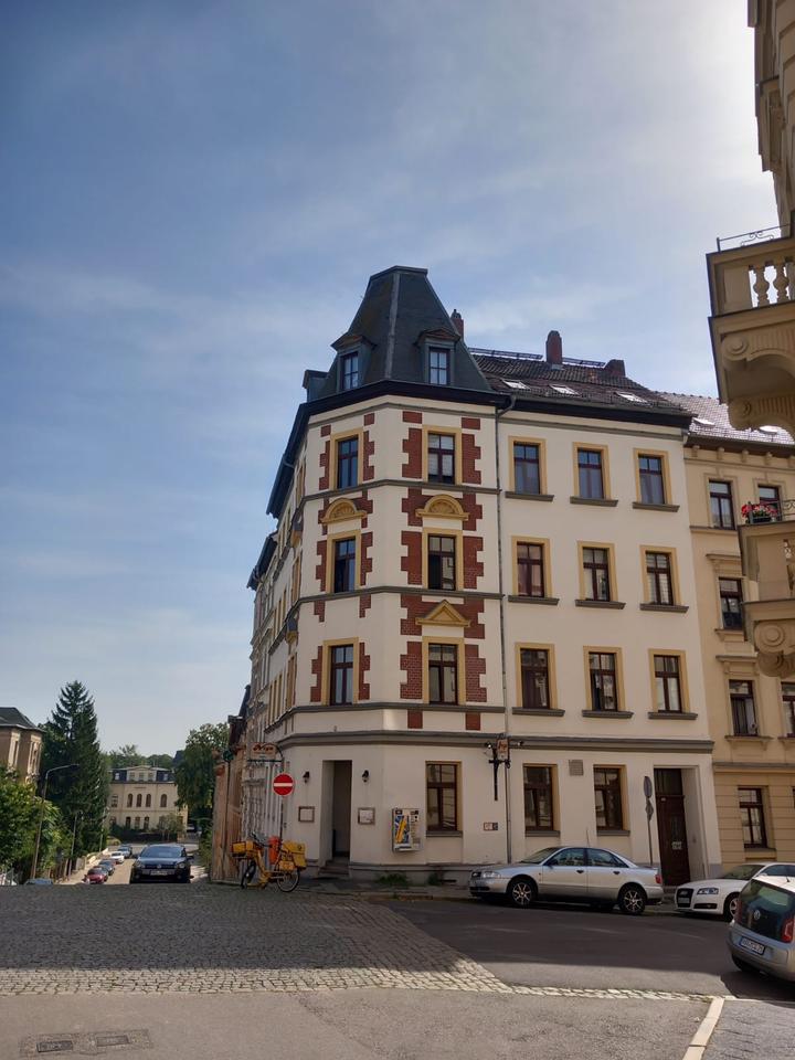 Thumbnail-AltenburgThüringen - gepflegte 2 Zi DG-Wohnung zum Wohlfühlen