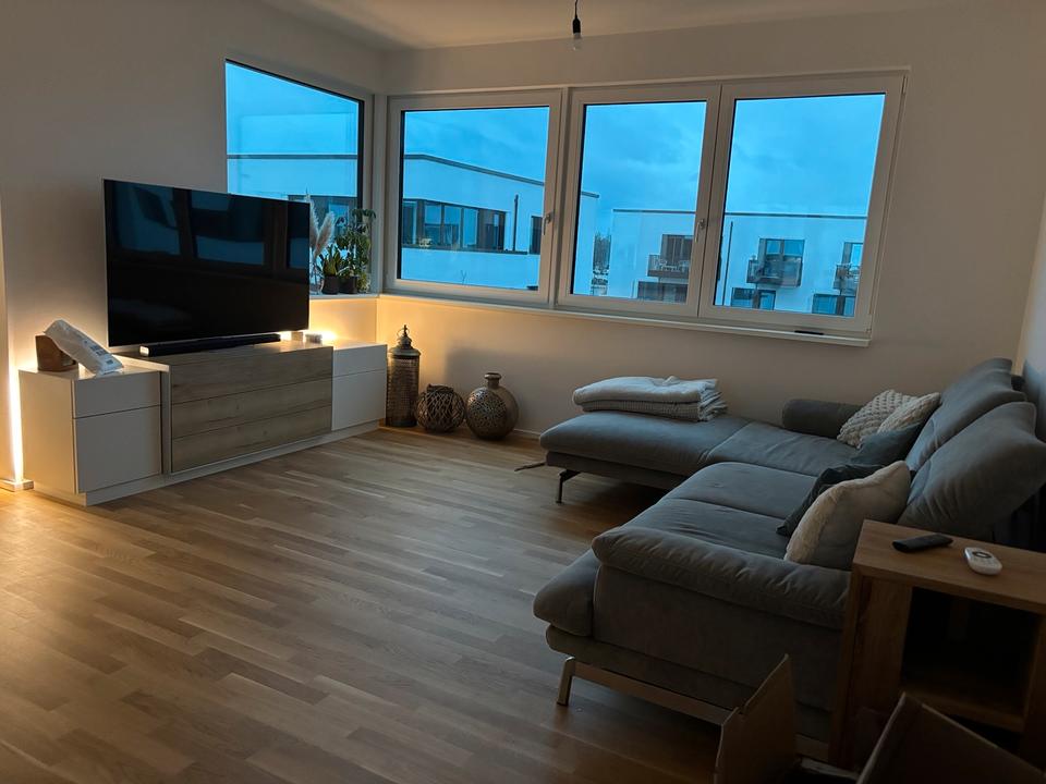 Thumbnail-Große Maisonette Wohnung, zwei Monate mietfrei zu vermieten