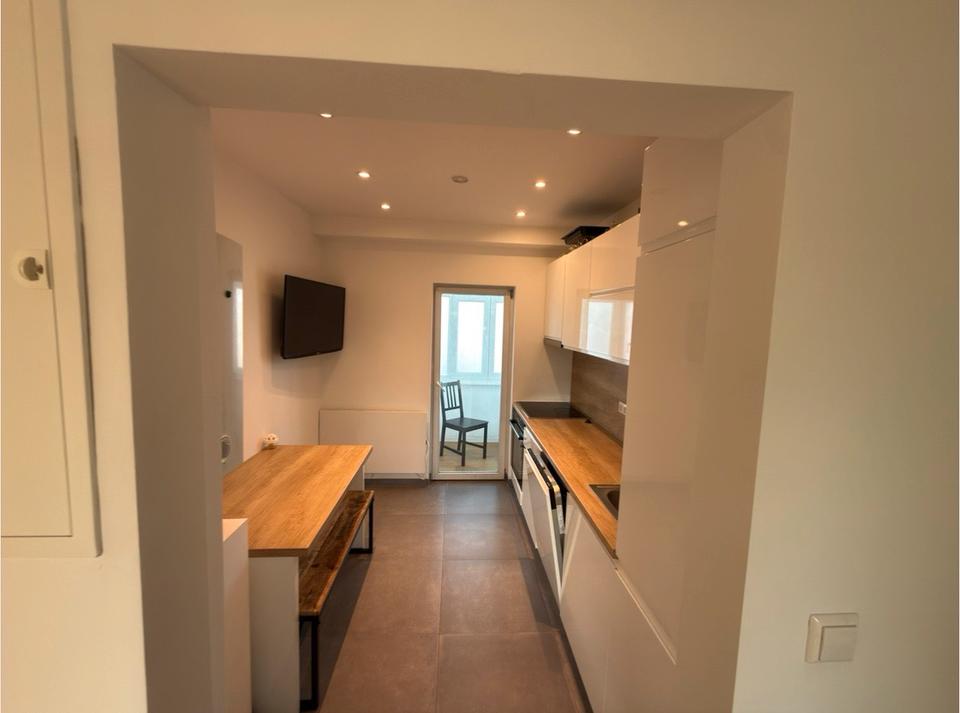 Thumbnail-Zentrale, modere 4-Zimmer Whg. in Stuttgart Bad Cannstatt