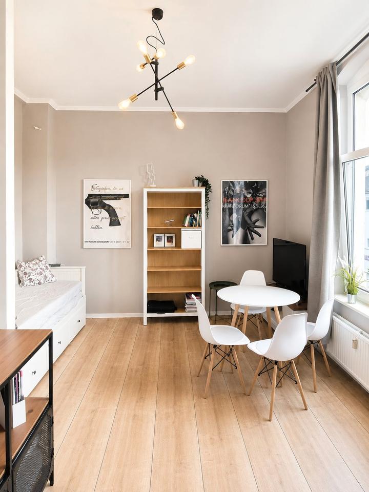 Thumbnail-Modernisierte Altbauwohnung zentral – bezugs & provisionsfrei